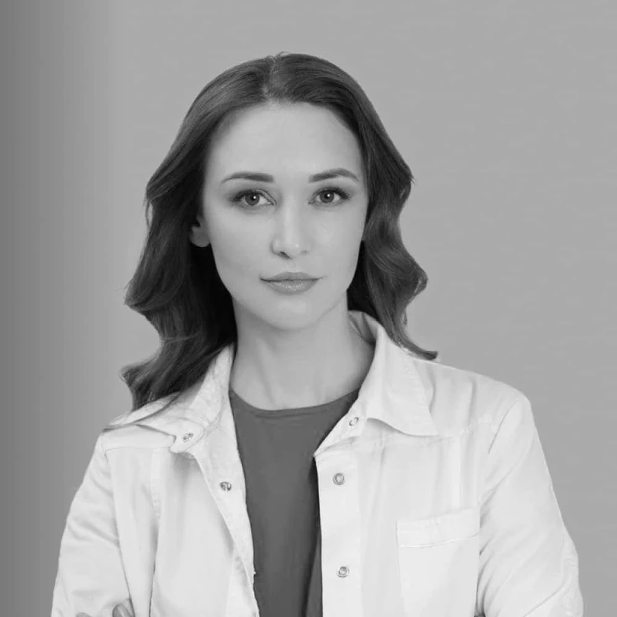 Элеонора Новик